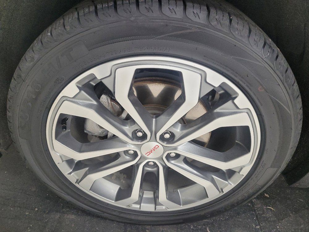 Used 2018 GMC Terrain SLT w/ Preferred Package AWD/4WD image 31