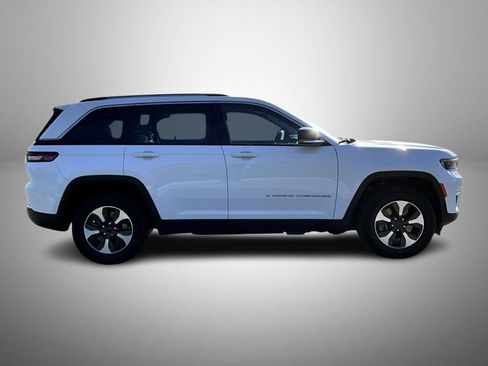 Used 2023 Jeep Grand Cherokee 4WD 4xe image 4