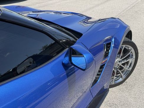 Used 2019 Chevrolet Corvette Grand Sport RWD image 11