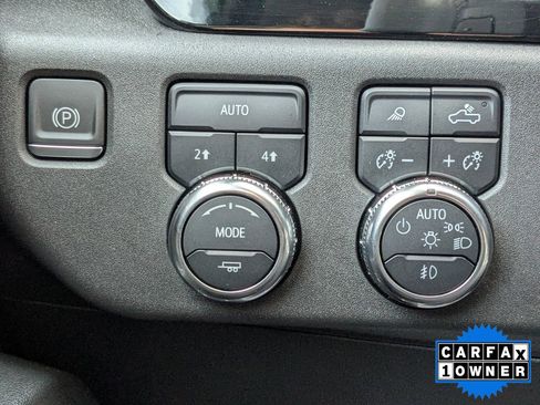 Used 2024 GMC Sierra 1500 SLT w/ SLT Premium Plus Package image 29