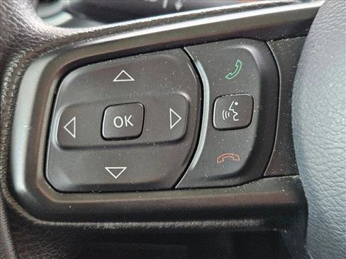 Used 2022 Jeep Wrangler Unlimited Sport AWD/4WD image 17