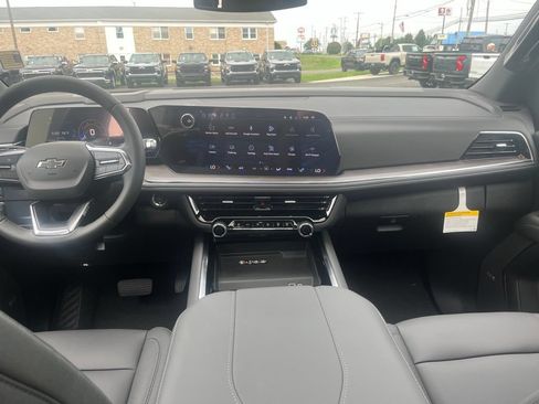 New 2026 Chevrolet Tahoe Z71 w/ Comfort Package AWD/4WD image 28