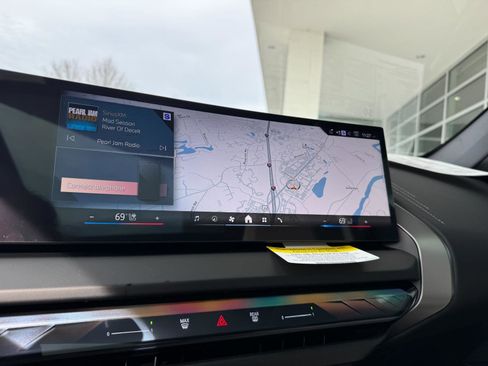 New 2026 BMW X3 xDrive30 w/ Premium Package image 17