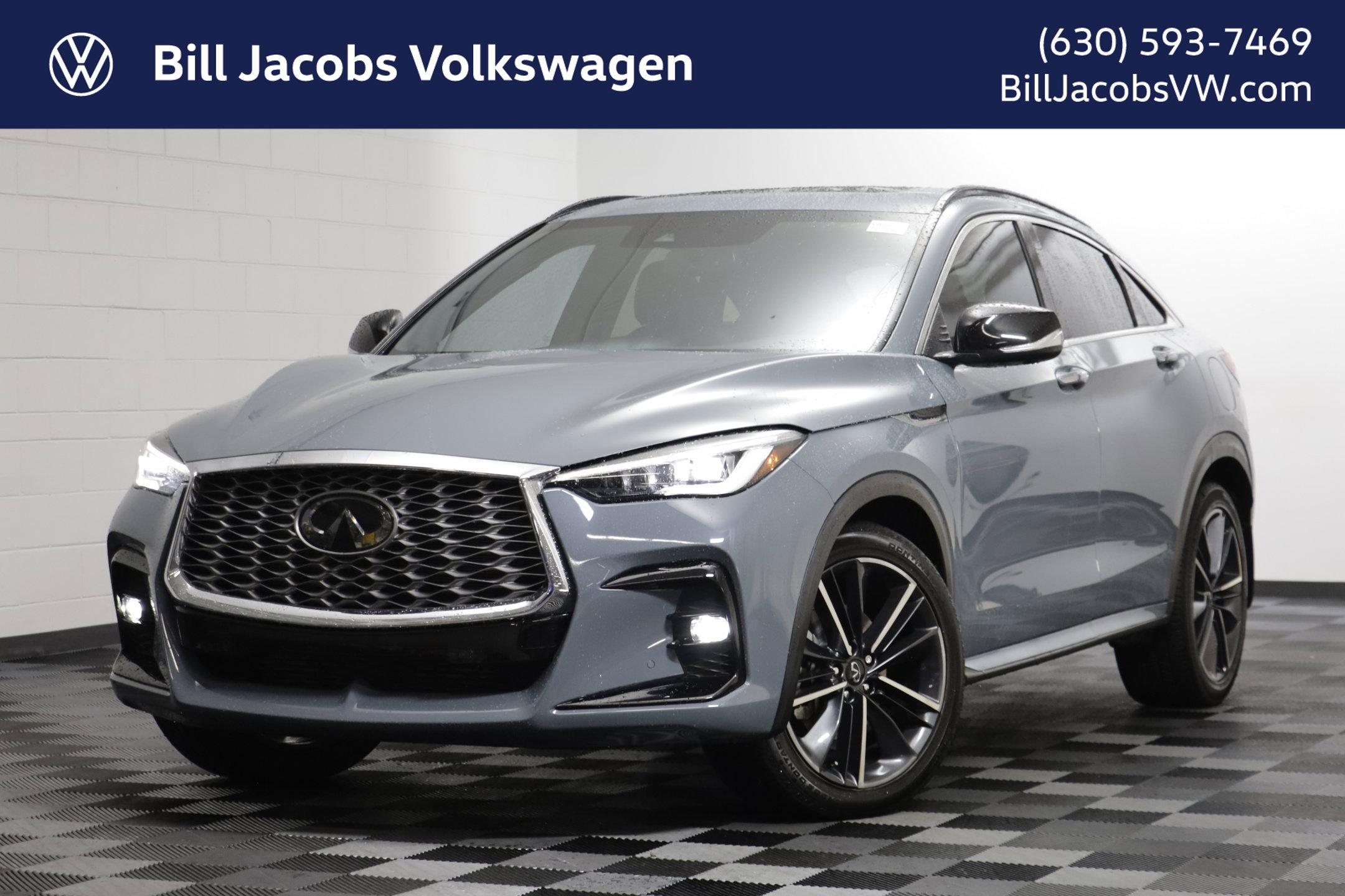 Used 2023 INFINITI QX55 Essential w/ Cargo Package AWD/4WD image 1