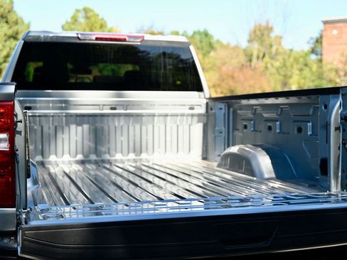 New 2026 Chevrolet Silverado 2500 Custom w/ Custom Value Package image 31