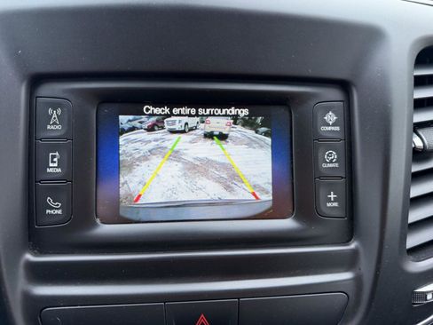 Used 2015 Chrysler 200 Limited w/ Convenience Group image 15