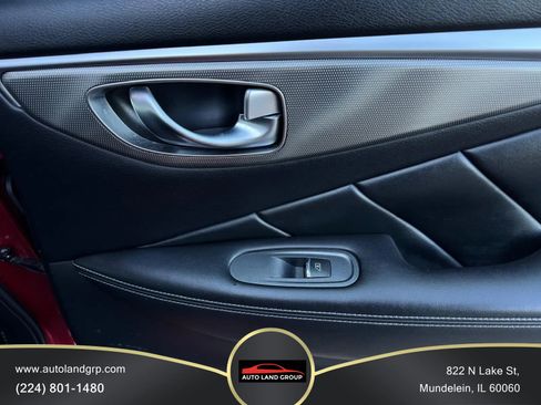 Used 2015 INFINITI Q50 Premium w/ Navigation Package image 24