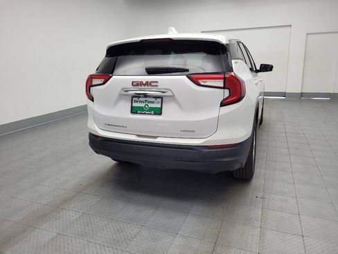 Used 2024 GMC Terrain SLE AWD/4WD image 7