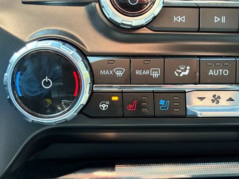 Used 2024 Ford F150 Lariat w/ Bed Utility Package AWD/4WD image 29
