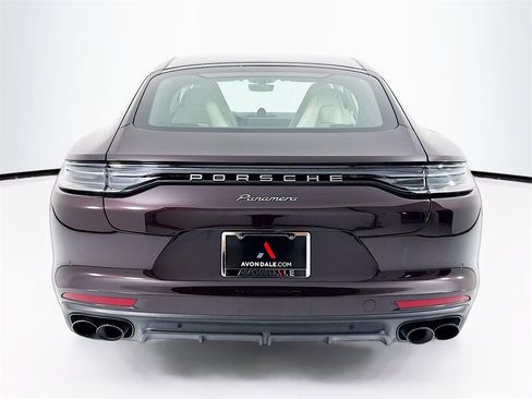 Used 2023 Porsche Panamera Platinum Edition image 10