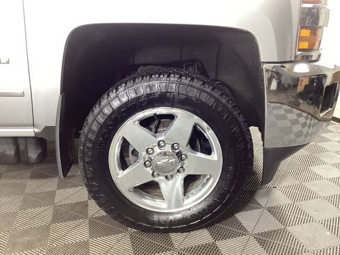 Used 2015 Chevrolet Silverado 2500 LTZ w/ Duramax Plus Package AWD/4WD image 9