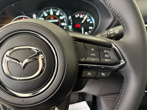 New 2025 MAZDA CX-5 Signature image 18