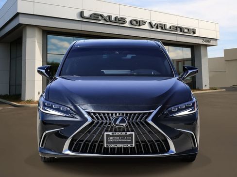 Certified 2025 Lexus ES 300h w/ Luxury Package FWD image 6