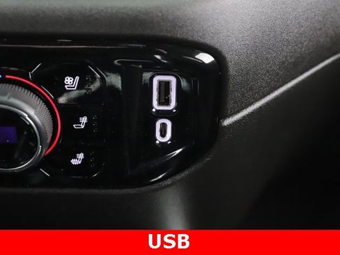 Used 2022 Chevrolet Silverado 1500 High Country image 26