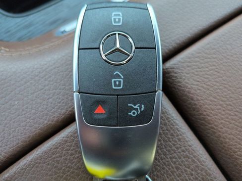 Certified 2024 Mercedes-Benz GLE 350 4MATIC image 30