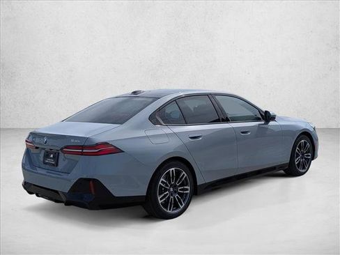New 2026 BMW 530i w/ M Sport Package RWD image 2