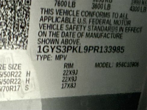 Used 2023 Cadillac Escalade ESV Sport w/ Touring Package image 32