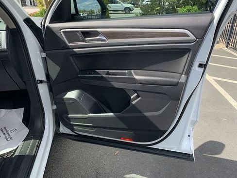 Used 2019 Volkswagen Atlas SE image 13