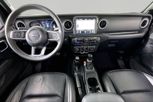 Used 2023 Jeep Wrangler Unlimited Sahara AWD/4WD image 7