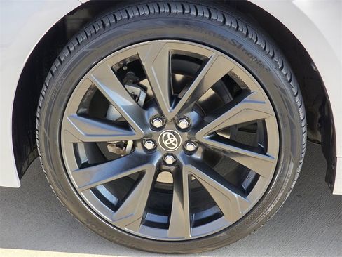 Used 2024 Toyota Corolla SE image 9