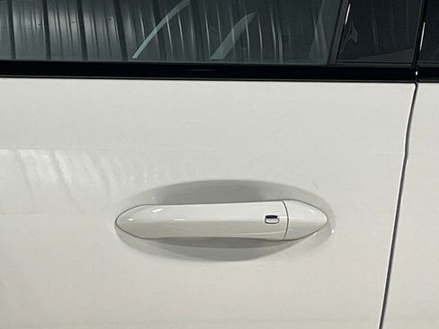 Used 2025 Buick Envision Sport Touring image 16