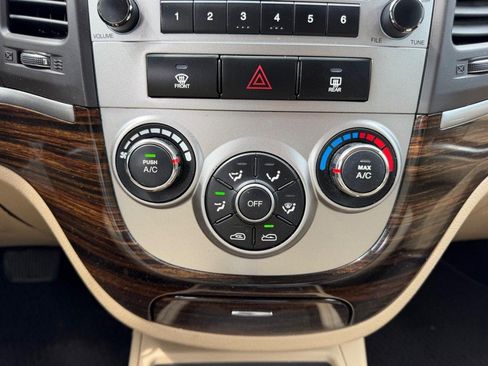 Used 2011 Hyundai Santa Fe GLS AWD/4WD image 15
