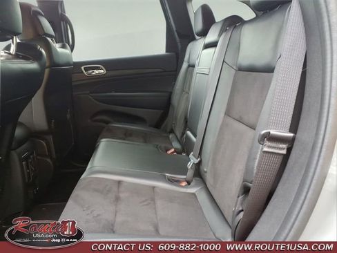 Used 2022 Jeep Grand Cherokee Laredo X AWD/4WD image 22