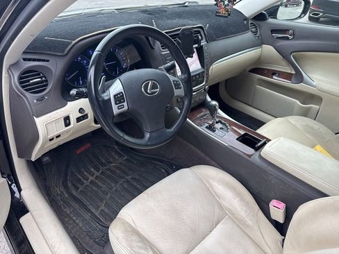 Used 2012 Lexus IS 250 w/ Premium Pkg Value Edition RWD image 9