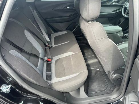 Used 2023 Chevrolet TrailBlazer LT w/ Convenience Package image 11