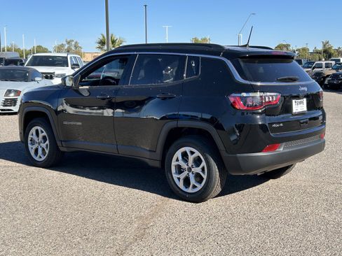 New 2026 Jeep Compass Latitude image 3