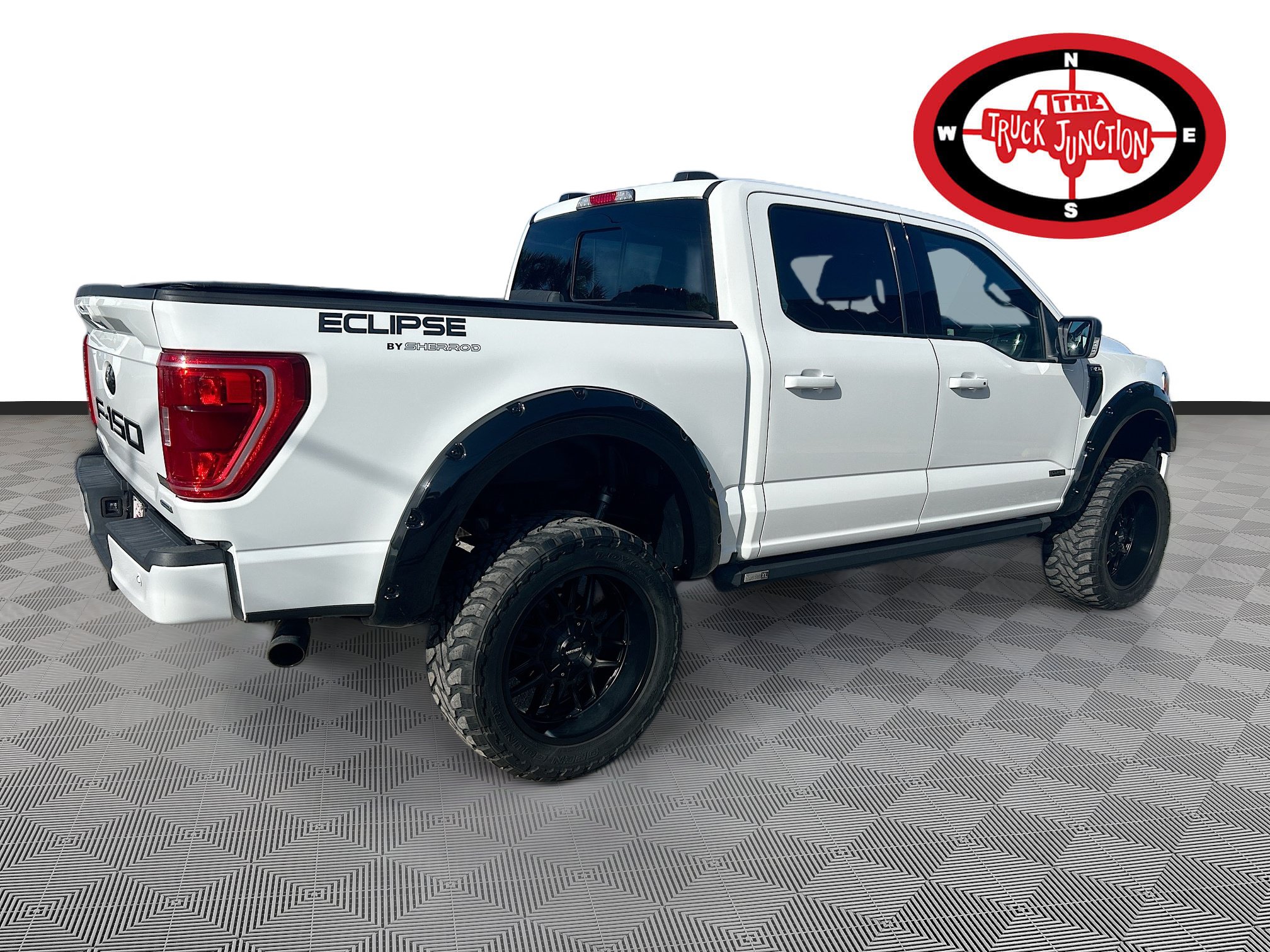 Used 2022 Ford F150 XLT w/ Equipment Group 302A High AWD/4WD image 7