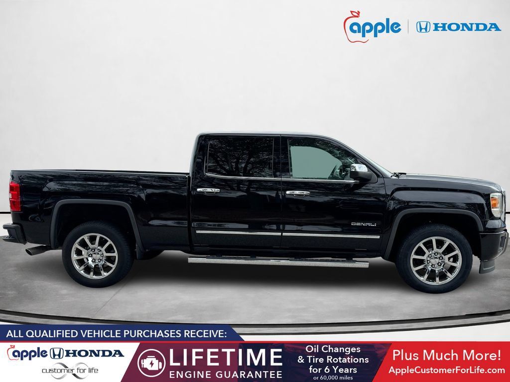 Used 2015 GMC Sierra 1500 Denali w/ Driver Alert Package AWD/4WD image 2