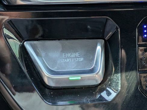 Used 2025 GMC Sierra 2500 Denali Ultimate w/ Max Trailering Package image 23