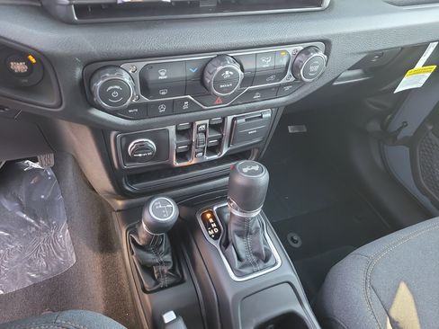 New 2026 Jeep Wrangler Sport S image 18