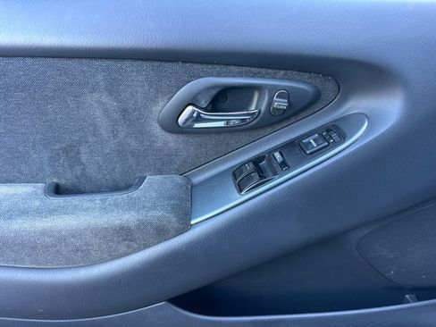 Used 2001 Honda Accord EX image 10