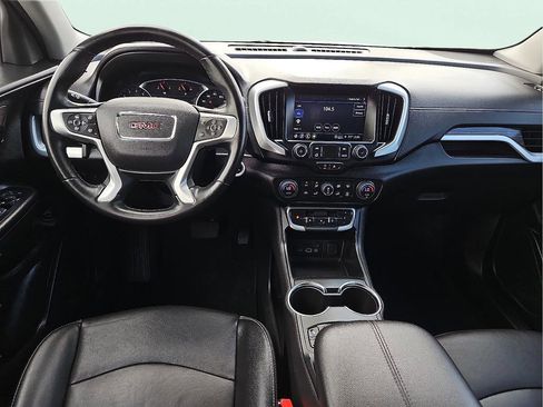 Used 2024 GMC Terrain SLT AWD/4WD image 9