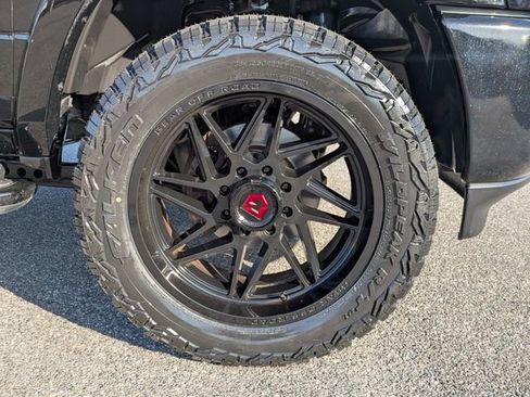 Used 2022 RAM 2500 Laramie w/ Night Edition image 11