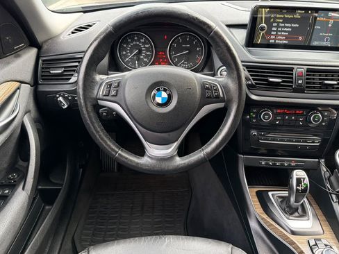 Used 2015 BMW X1 xDrive28i image 16