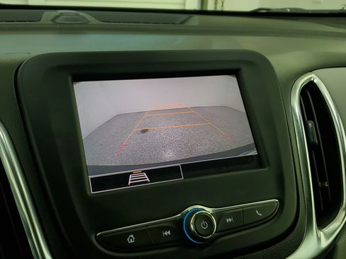 Used 2022 Chevrolet Equinox LT FWD image 27