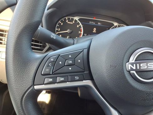 New 2026 Nissan Altima 2.5 SV image 10