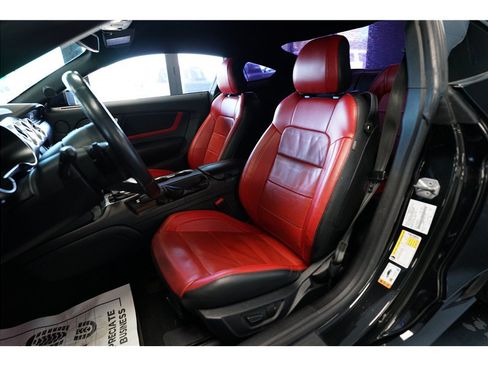 Used 2022 Ford Mustang GT RWD image 11