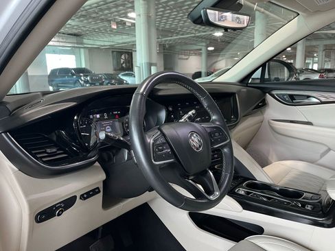 Used 2023 Buick Envision Avenir AWD/4WD image 17