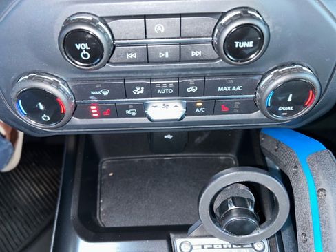 Certified 2022 Ford Bronco Black Diamond image 30