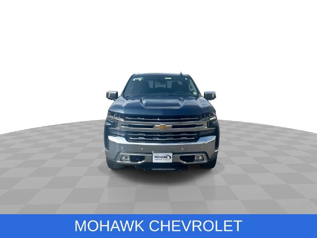 Used 2020 Chevrolet Silverado 1500 LTZ w/ LTZ Premium Package AWD/4WD image 4