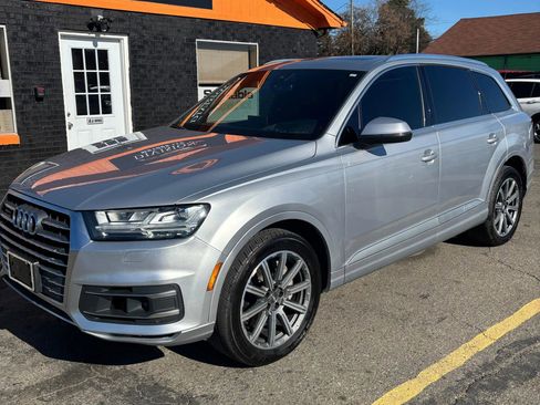 Used 2018 Audi Q7 3.0T Prestige w/ Prestige Package image 1