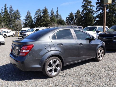 Used 2018 Chevrolet Sonic Premier image 4