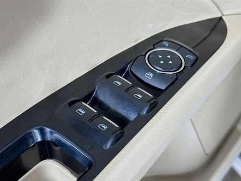 Used 2014 Ford Fusion SE w/ Equipment Group 502A image 29