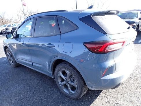 Used 2024 Ford Escape ST-Line image 3