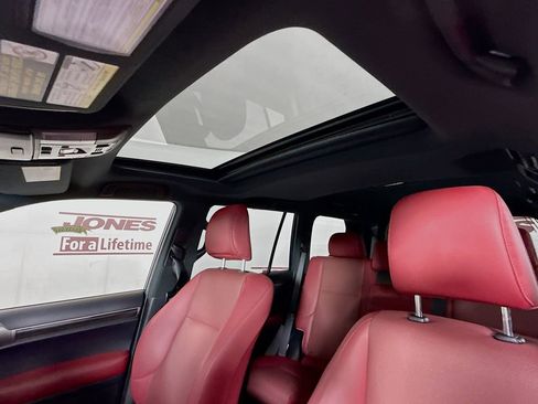Used 2023 Lexus GX 460 Premium w/ Premium Package image 10