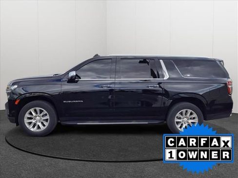 Used 2024 Chevrolet Suburban Premier image 3